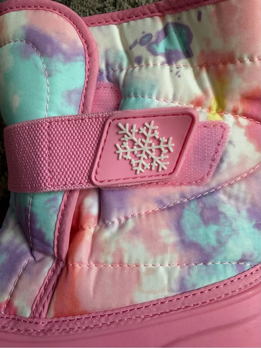 The Childrens Place sole warmth traction